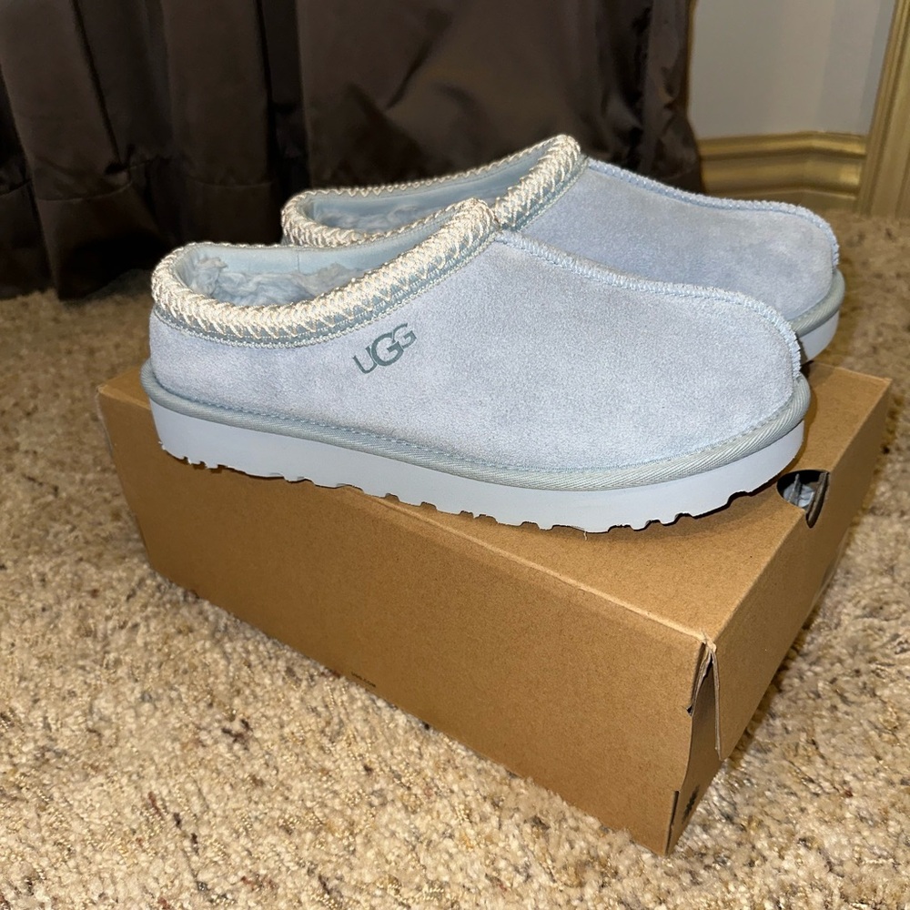 UGG Women’s Tasman Sea Foam Light Blue Size 9 NEW WITH BOX
